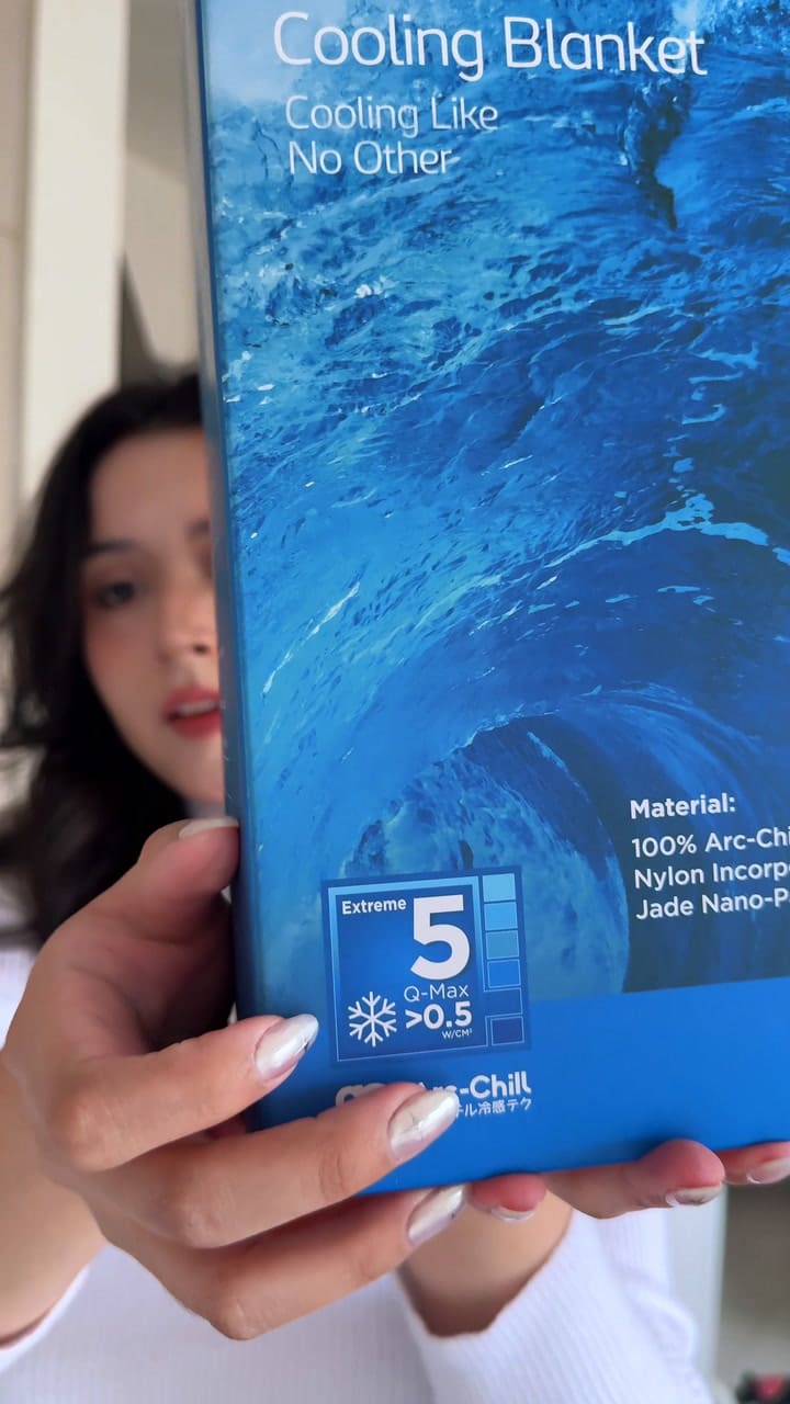 Uno de los videos de las mantas refrescantes que se viralizaron en TikTok