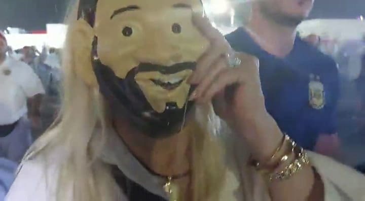 Susana Giménez llegando al estadio para ver Argentina-Polonia