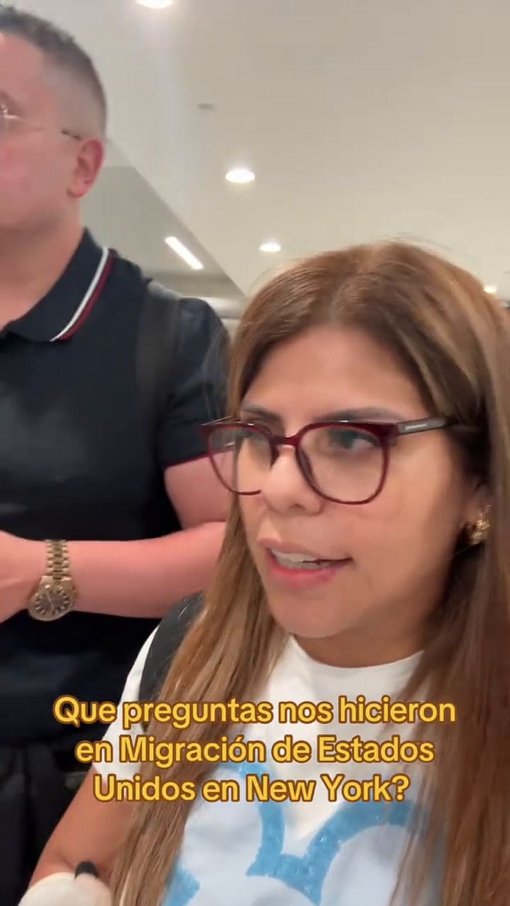 Es de Honduras y cuenta qué pasa si migración te detiene en un aeropuerto de EE.UU. y no hablas inglés