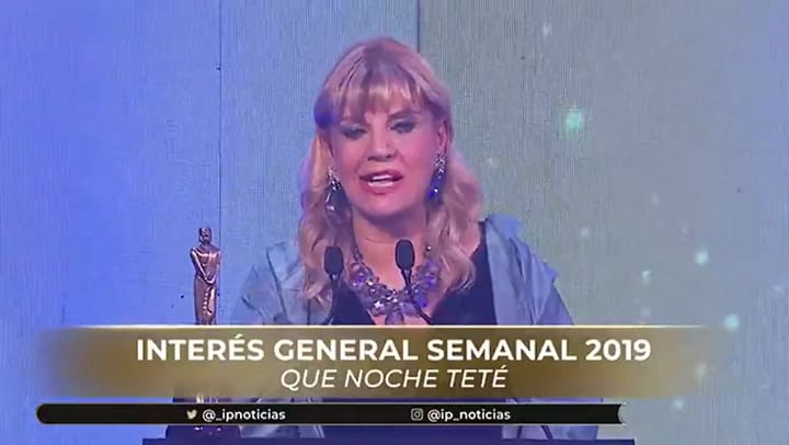 Teté Coustarot ganadora del Martín Fierro de Radio a mejor Programa Semanal de interes