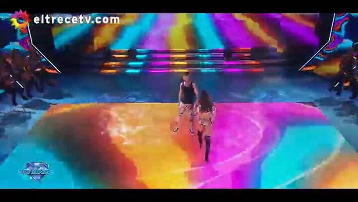 Cinthia Fernández y Martín Baclini bailaron cumbia - Fuente: eltrece