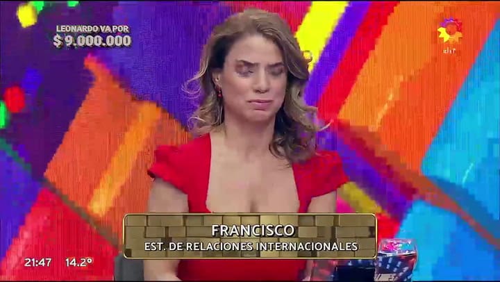 Francisco tiene 18 años, estudia Relaciones Internacionales y participó de Los 8 escalones