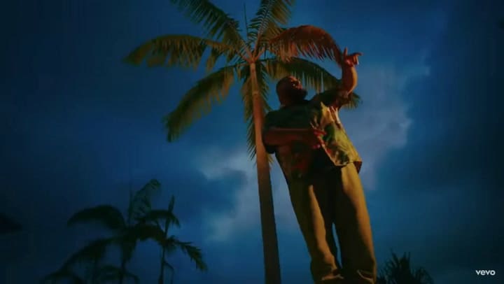 DJ Khaled - Wild Thoughts ft. Rihanna, Bryson Tiller