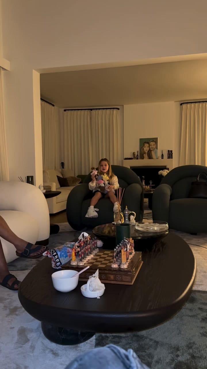 El tierno video que publicó la China Suárez de su novio y sus hijos