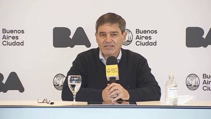 Fernán Quirós se refirió a la apertura de vuelos de cabotaje. Aseguró que la política es 'no cortar