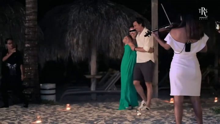 La glamorosa propuesta de casamiento a Pampita. Fuente: Instagram