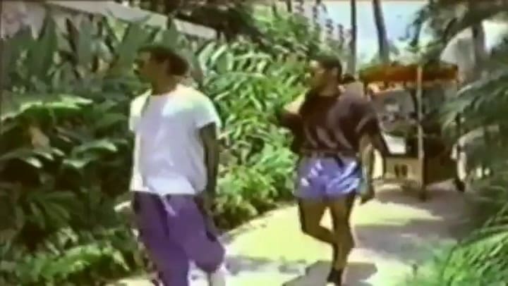 Chayanne, 'Violeta'