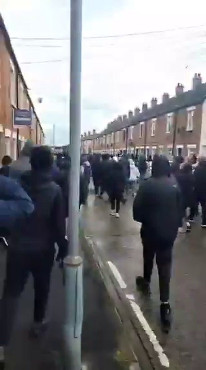 Ola de violencia antiinmigración en Belfast