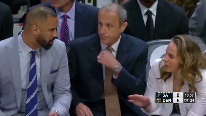 La furia de Popovich - Fuente: YouTube