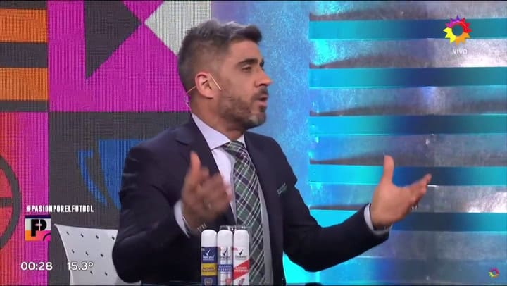 Martín Arévalo cruzó a Federico Bulos por Lionel Messi: '¡Sos resultadista, hermano!'