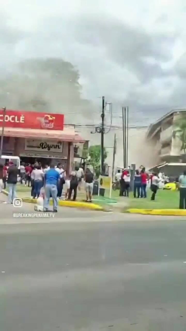 El derrumbe del Hotel Dos Continentes de Penonomé, tras el terremoto en Panamá