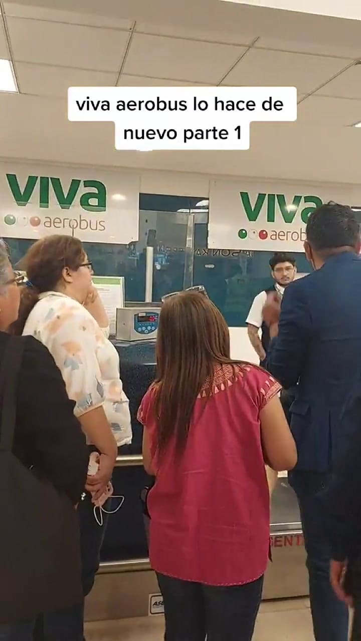 Les cancelaron su vuelo a unos viajeros y su respuesta se volvió viral