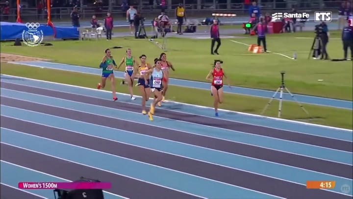 Mica Levaggi logró la medalla dorada en los 1500 metros