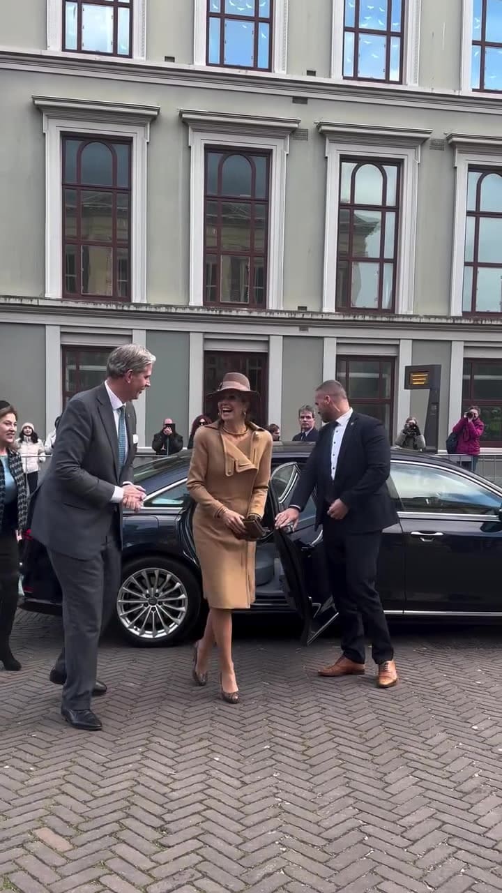 La reina Máxima Zorreguieta causó furor con su look en La Haya