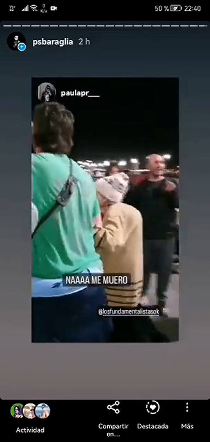 La 'Fundamentabuela' llega al recital de Los Fundamentalistas del Aire Acondiconado