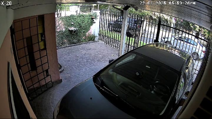 Así se registró a Morena Rial al volante del auto involucrado en una persecución en San Isidro