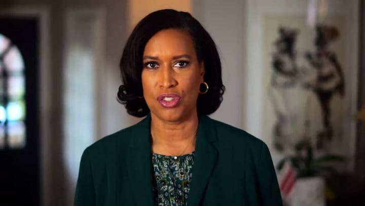 Muriel Bowser anunció que no se presentará en las elecciones a la alcaldía de Washington D.C.