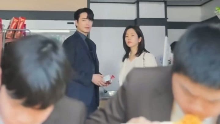 La tienda de conveniencia, parte del k-drama "Love Scout"