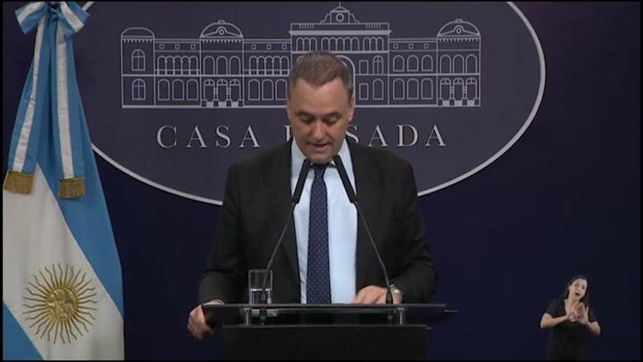 Conferencia de prensa, Manuel Adorni - Frase 1