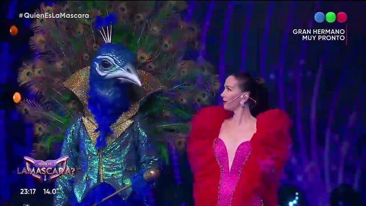 Tensión en ¿Quién es la máscara?: Roberto Moldavsky se subió al escenario para pelear a un participante