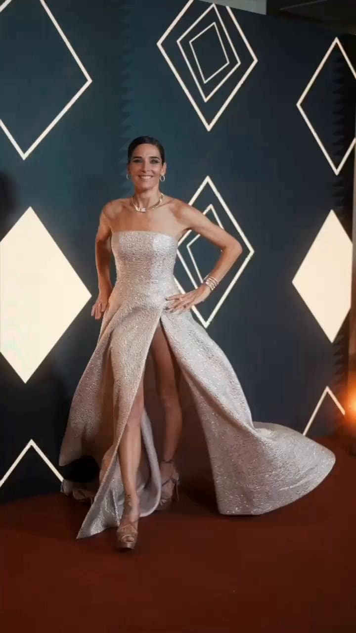 El look de Juana Viale en los Martín Fierro 2025