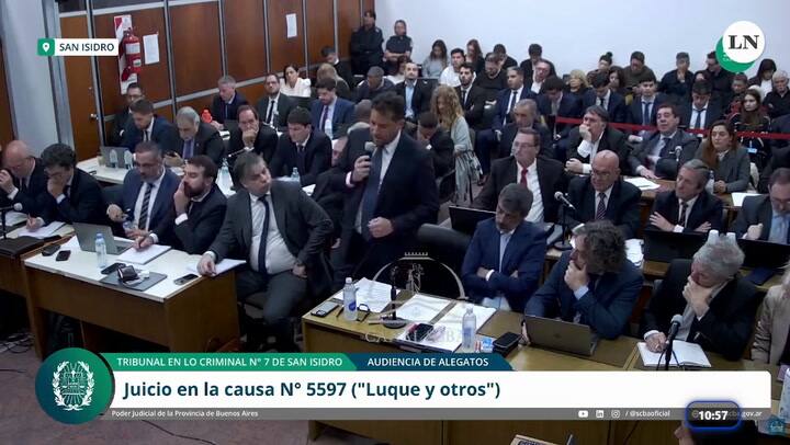 El fiscal Patricio Ferrari volvió a referirse a los imputados como "grupo de improvisados"