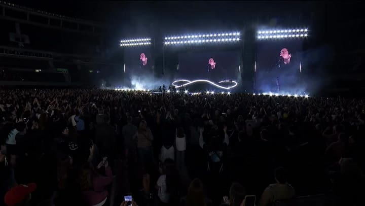 Dua Lipa interpretó "Tu misterioso alguien" de Miranda! durante su visita en Buenos Aires