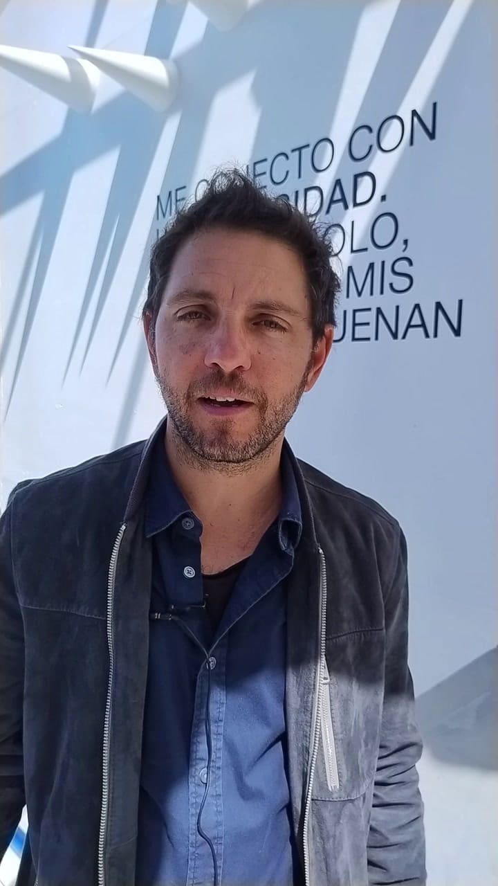 "Avalancha", instalación artística de César Lago en Casa FOA. Crédito Jesica Rizzo.