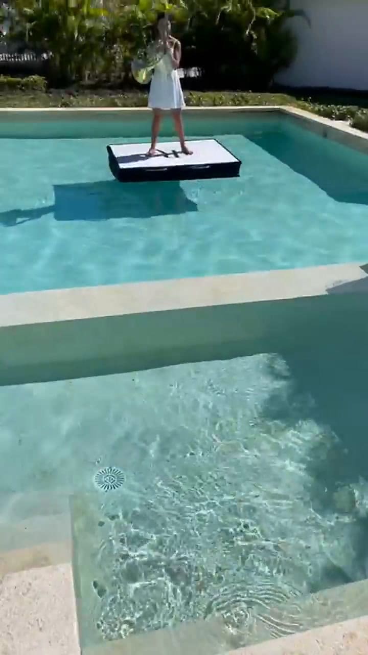 Pampita mostró cómo pasa sus vacaciones familiares en Punta Cana