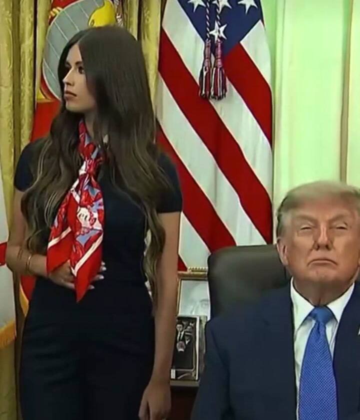 El momento en que Trump se queda dormido durante una reunión