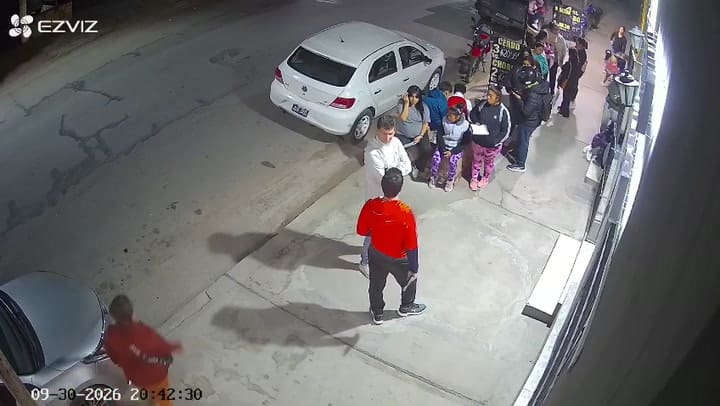 El registro de una cámara de seguridad de lo ocurrido - Ezviz