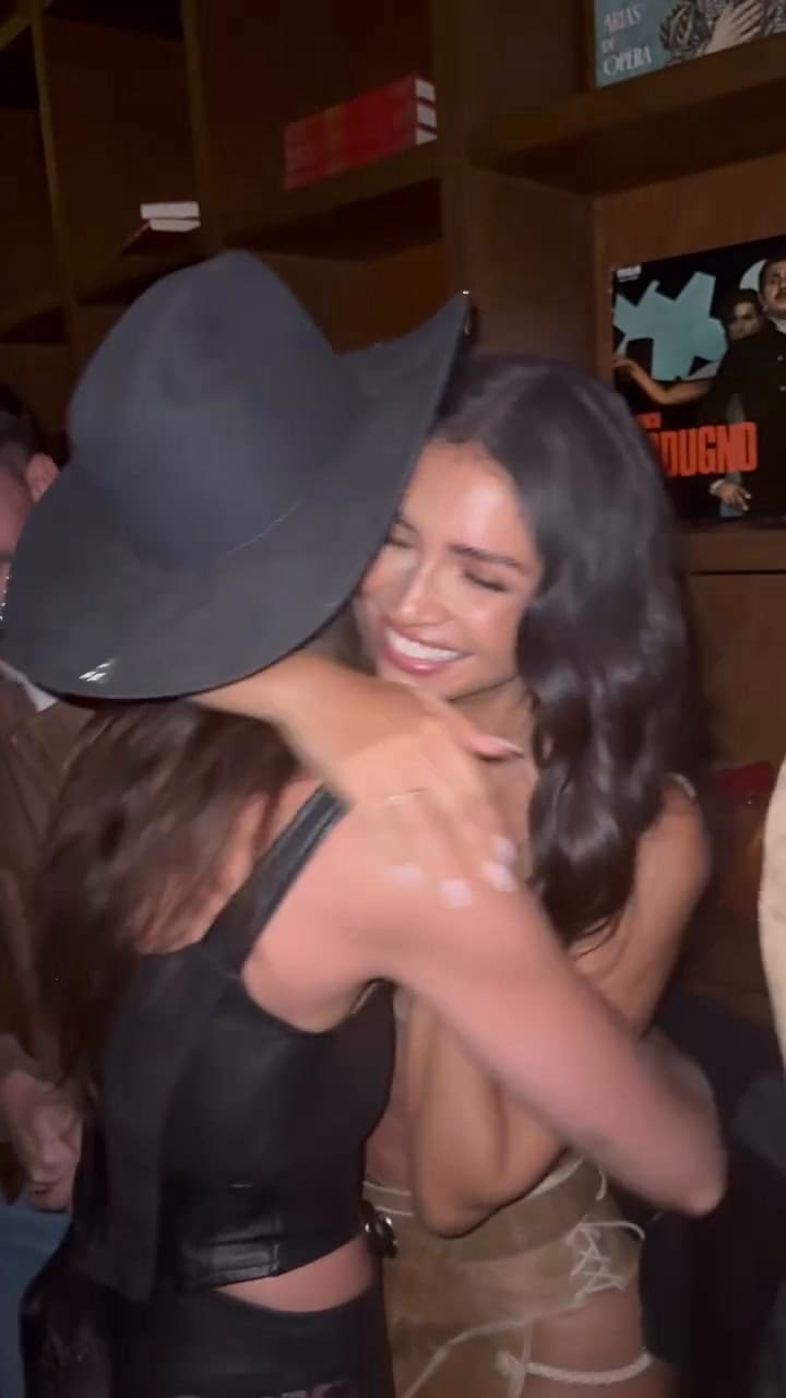 Zaira Nara con Emilia Attias y Vico D'Alessandro (Video: Instagram @zaira.nara)