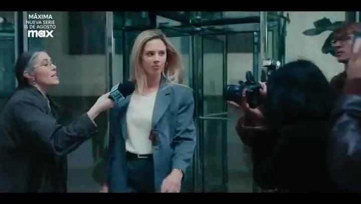 Máxima, la serie