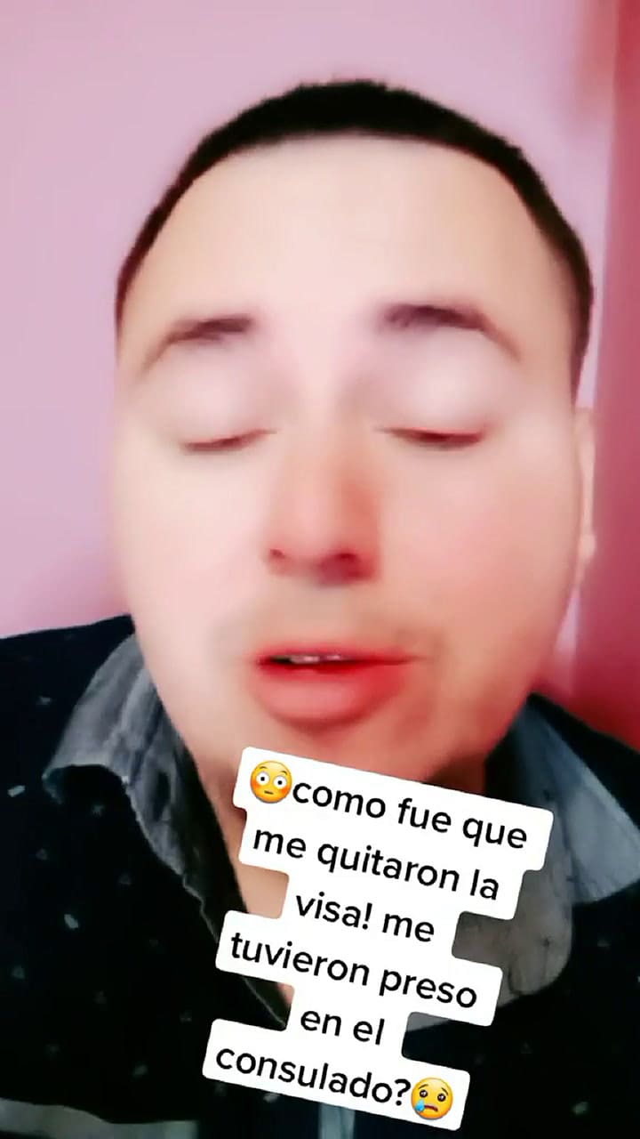 Latino cuenta cómo fue que le quitaron la visa americana