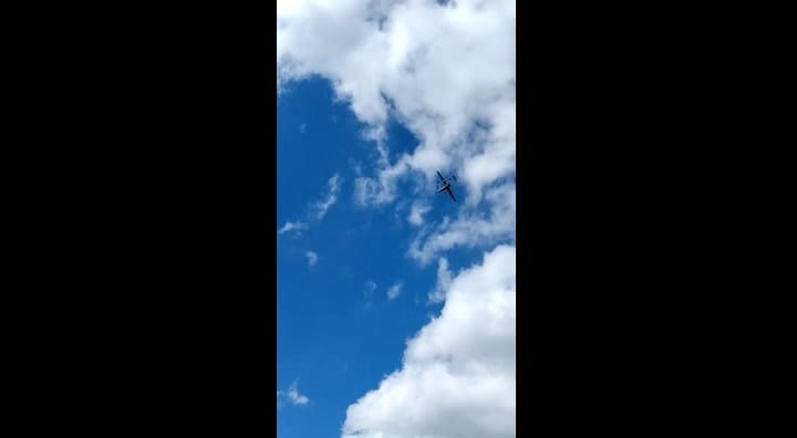 Así fue la caída del drone en el vuelo de prueba en el Aeropuerto de La Plata