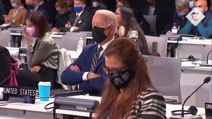 Joe Biden se duerme