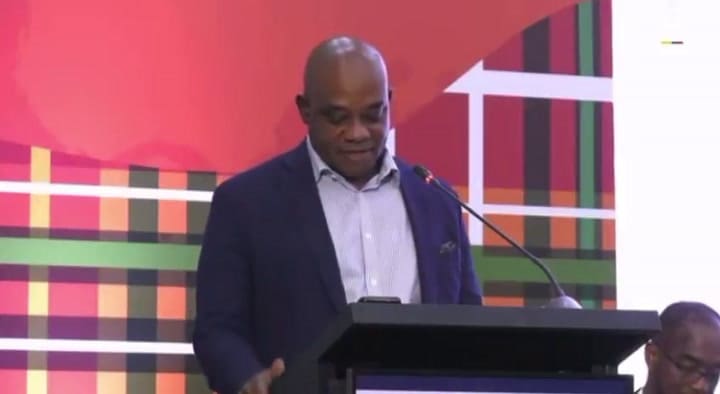 El canciller colombiano reveló las condiciones del chavismo para darles el salvoconducto a los refugiados en la embajada