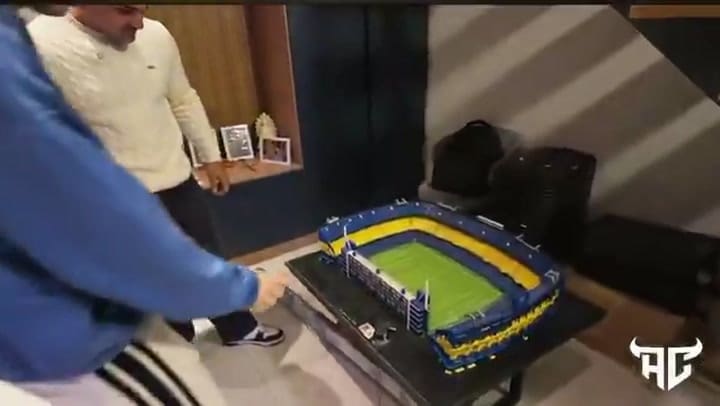 Así es la increíble casa de Davo Xeneize en San Isidro: del metegol de La Bombonera al gimnasio propio