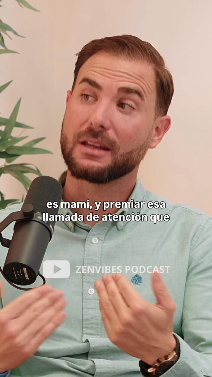 Víctor, adiestrador canino: “Saludar al perro inmediatamente cuando llegas de la calle es la semilla de la mala educación”