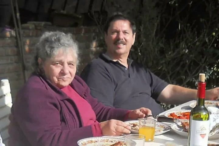Los sopechosos llamados al 911 del hijo de la mujer apuñalada en su casa de San Isidro 2