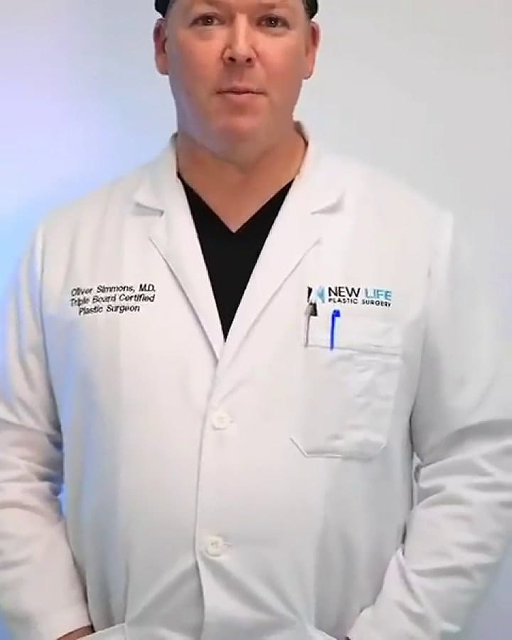El Dr. Oliver Simmons promociona el BBL en redes sociales
