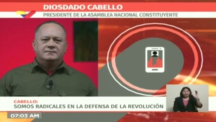 Chavismo llama a concentración en el palacio presidencial en Caracas - Fuente: AFP