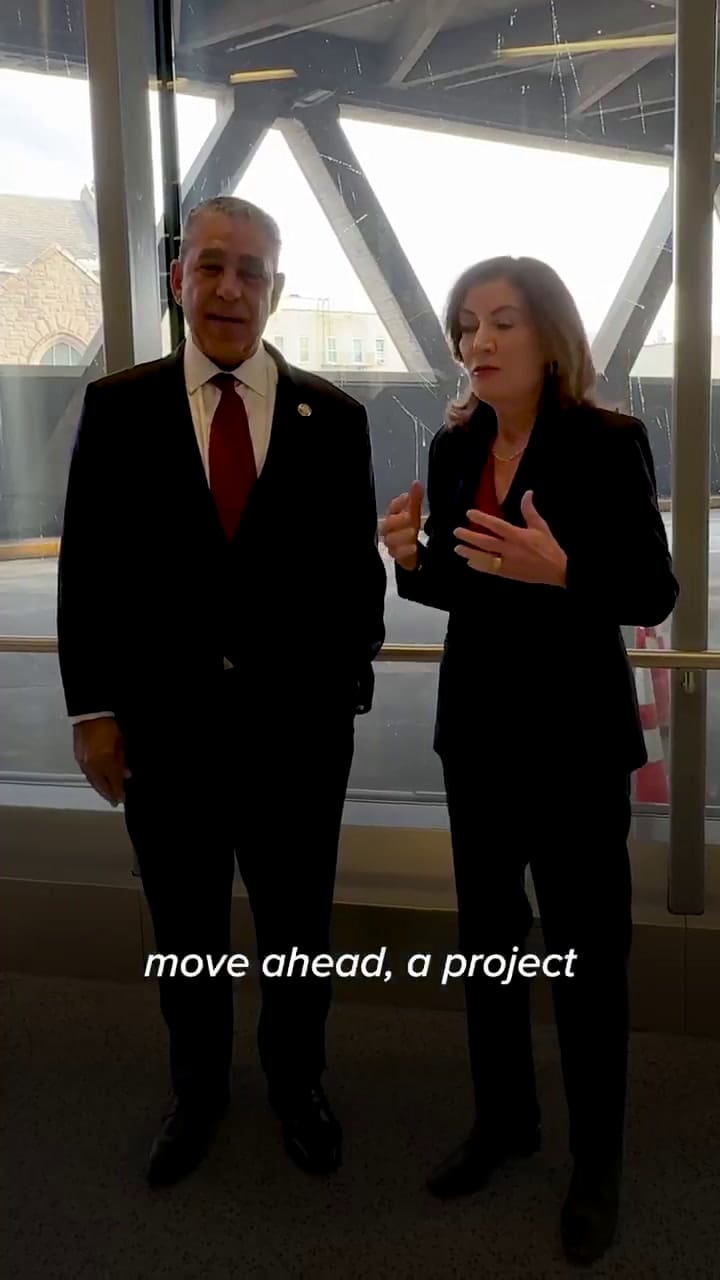 Hochul reclama a Trump la suspensión de financiación a un proyecto