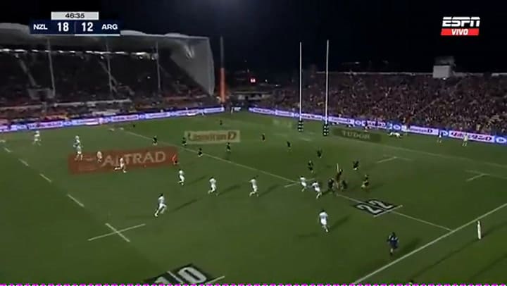 El try ante los All Blacks