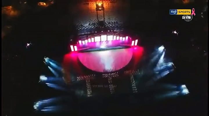 Tres periodistas criticaron a Tini en vivo y tenían el micrófono abierto.