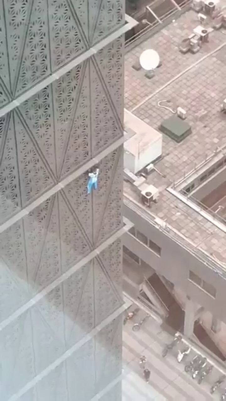 Hajqgdjgfe7kurd0
