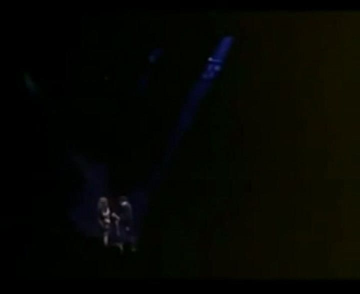 The Cure - Show 1992 - Lullaby - Fuente: YouTube
