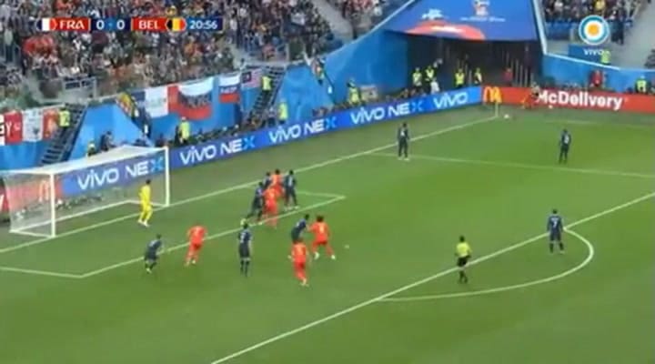 La increíble atajada de Lloris tras el remate de Bélgica - Fuente: Tv Pública