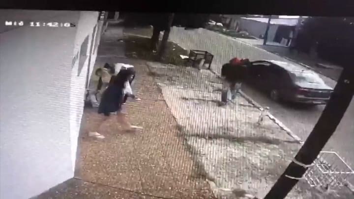 Así asaltaron a una censista y a una censada en Bernal, partido de Quilmes