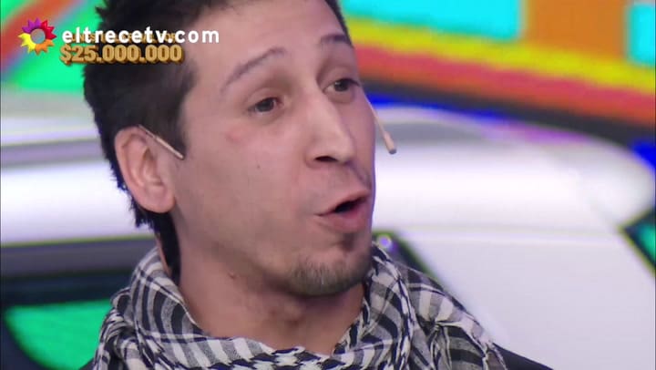 Los 8 Escalones Le Hizo Un Regalo A Guido Kaczka Y El Conductor Reaccionó Eltrece